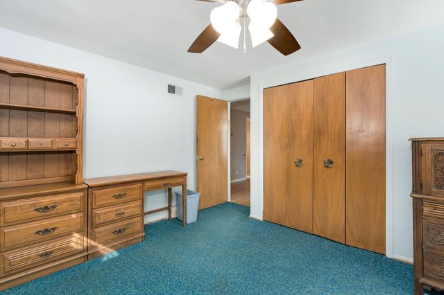 16940 Jeanette Street, Southfield, MI 48075