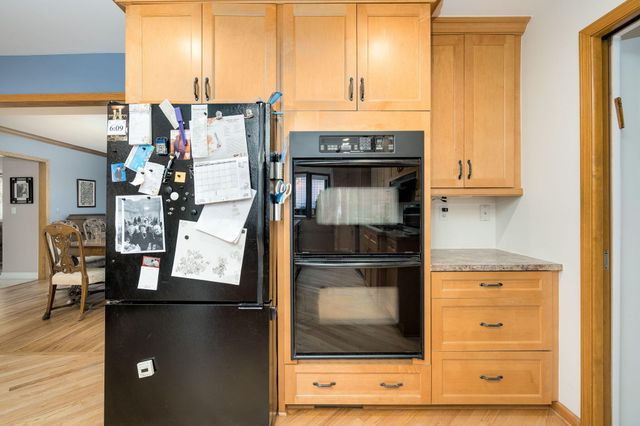 16940 Jeanette Street, Southfield, MI 48075