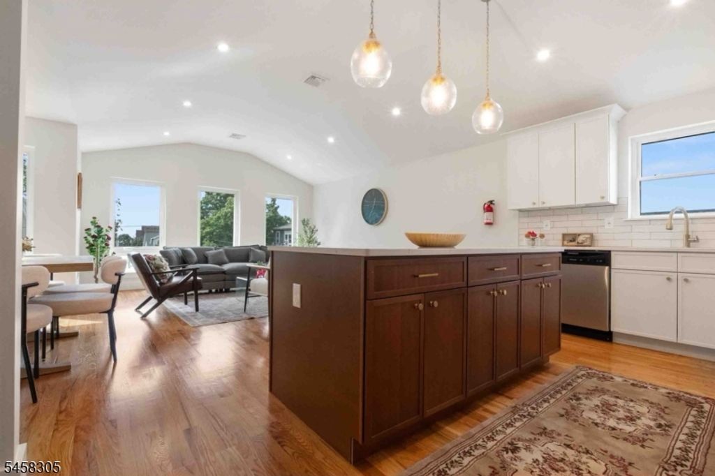 57 Eckert Ave, Newark City, NJ 07112 — photo 3