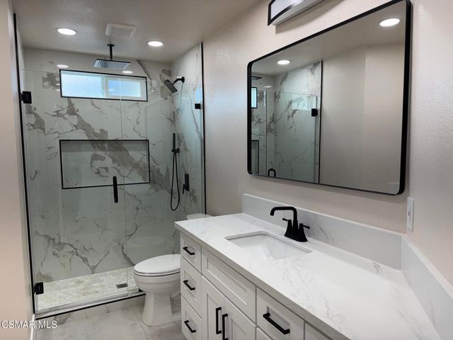 12475 Sunnyglen Drive, Moorpark, CA 93021