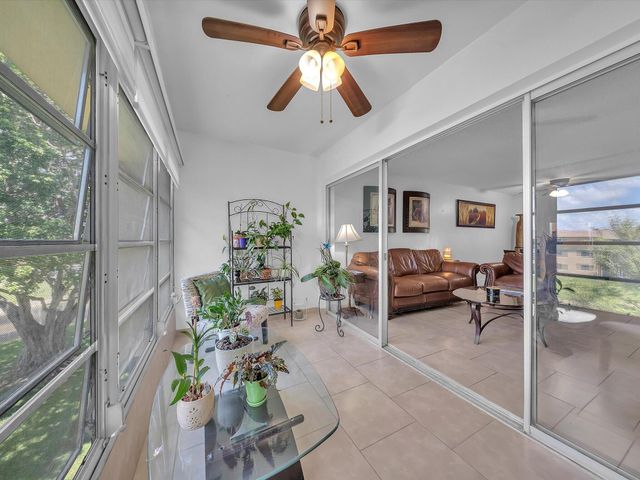 6051 NW 61st Avenue 310, Tamarac, FL 33319