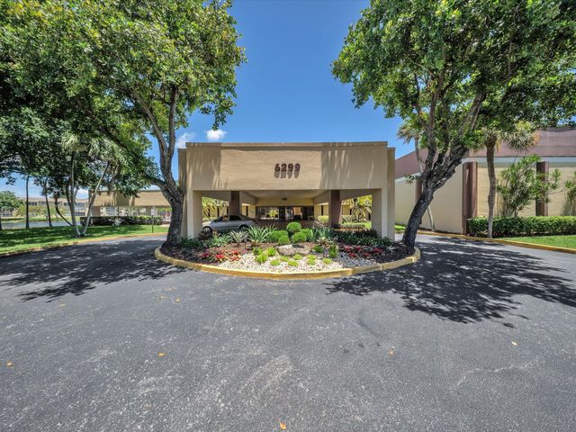 6051 NW 61st Avenue 310, Tamarac, FL 33319