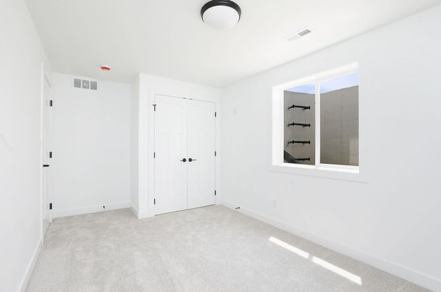 2502 NE 6th Street, Grimes, IA 50111