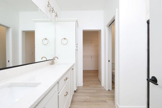 2502 NE 6th Street, Grimes, IA 50111