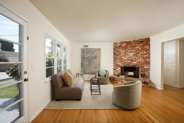 1500 S 3rd Avenue, Arcadia, CA 91006