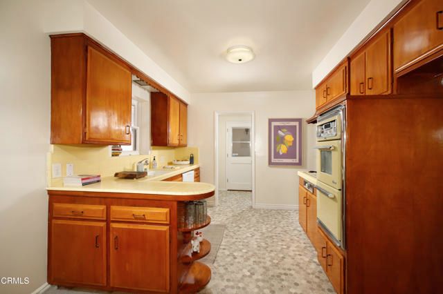 1500 S 3rd Avenue, Arcadia, CA 91006