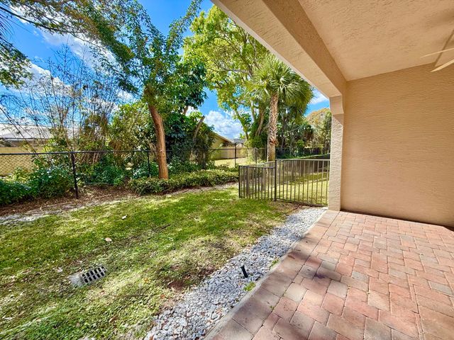 4630 Mediterranean Circle, Palm Beach Gardens, FL 33418