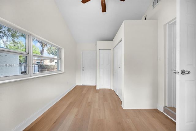 299 NW 43rd St, Miami, FL 33127