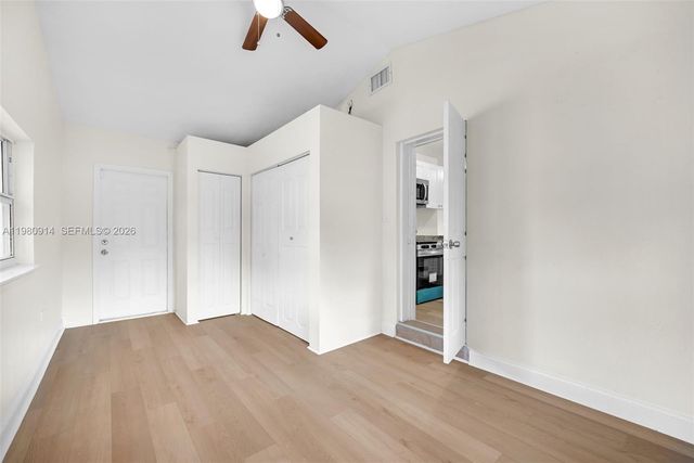 299 NW 43rd St, Miami, FL 33127