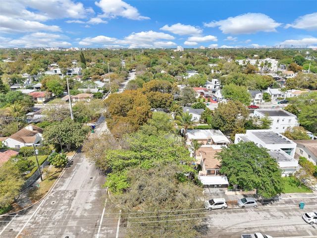 299 NW 43rd St, Miami, FL 33127