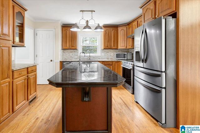 24 BEECH CIRCLE, Chelsea, AL 35043