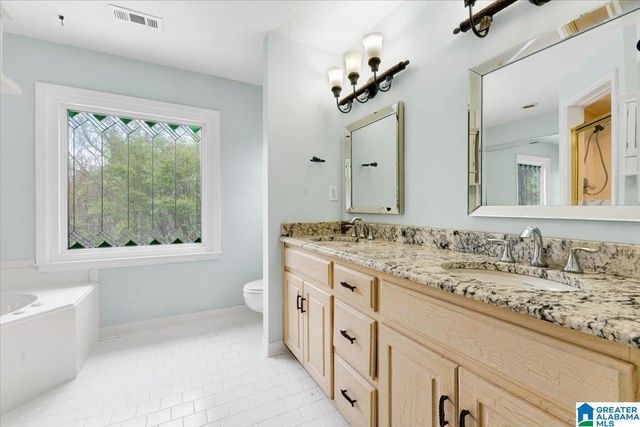 24 BEECH CIRCLE, Chelsea, AL 35043