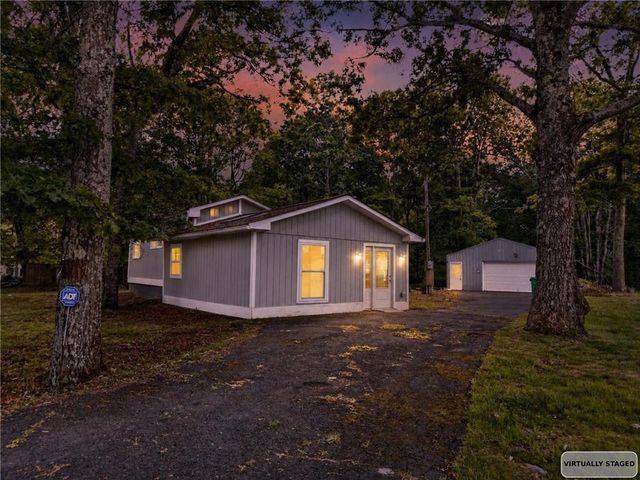 229 Pocono Boulevard, Lehman Twp, PA 18324