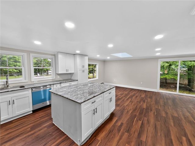 229 Pocono Boulevard, Lehman Twp, PA 18324