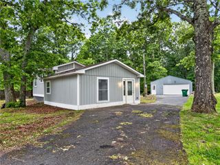 229 Pocono Boulevard, Lehman Twp, PA 18324
