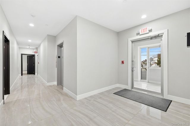 533 Greenwich Street, Hempstead, NY 11550