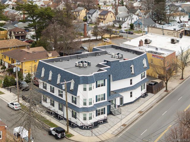 533 Greenwich Street, Hempstead, NY 11550