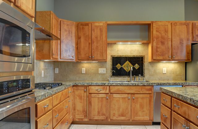 16 Mimbres Road SW, Placitas, NM 87043