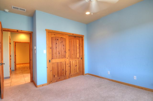 16 Mimbres Road SW, Placitas, NM 87043