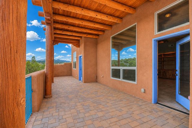 16 Mimbres Road SW, Placitas, NM 87043