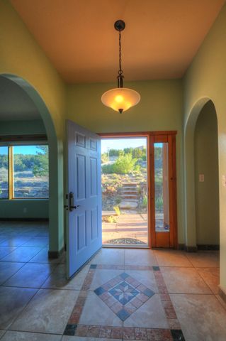 16 Mimbres Road SW, Placitas, NM 87043