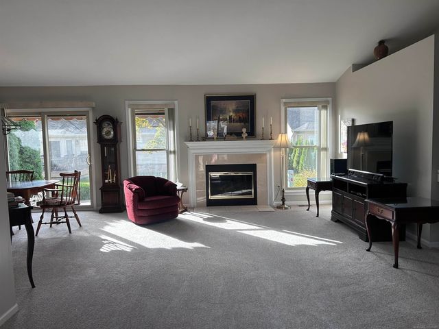 18010 Redwood Drive Drive, Macomb Twp, MI 48042