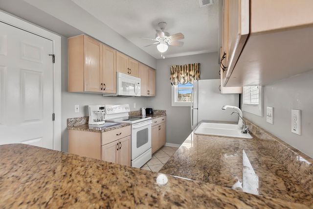9691 Stillwater Ct., Myrtle Beach, SC 29572