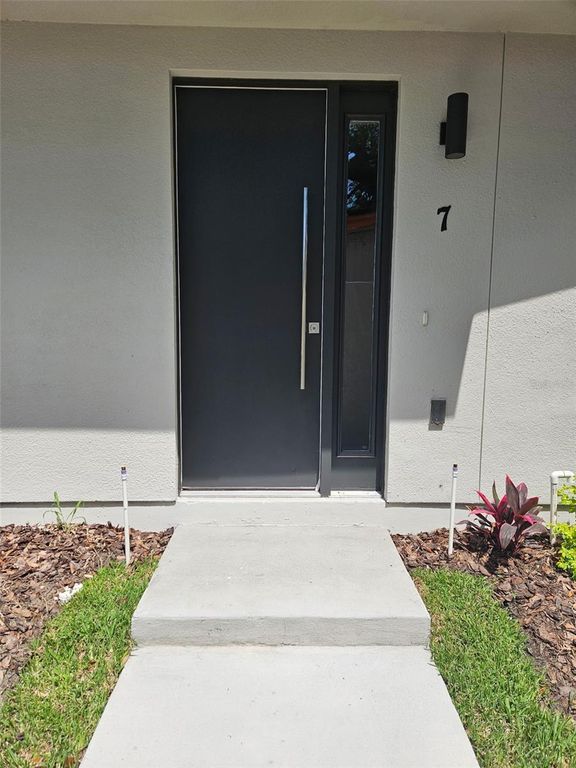 2316 E CONCORD STREET 7, Orlando, FL 32803