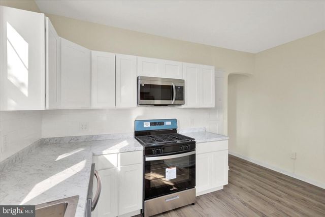 443 N 2ND ST, Wormleysburg, PA 17043