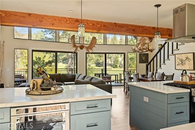 26489 Hillcrest, Lake Arrowhead, CA 92352