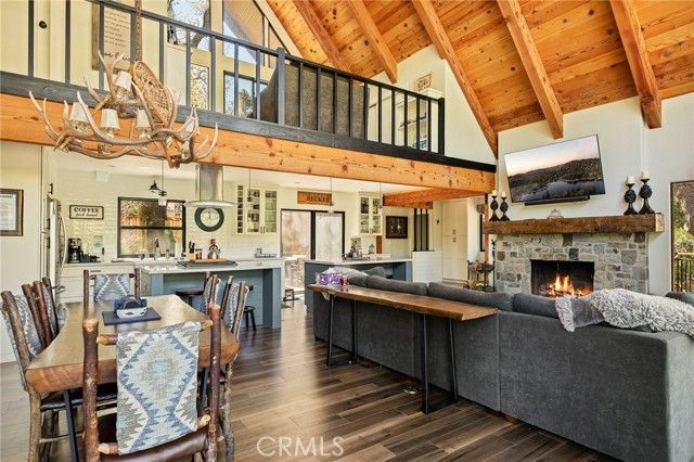 26489 Hillcrest, Lake Arrowhead, CA 92352