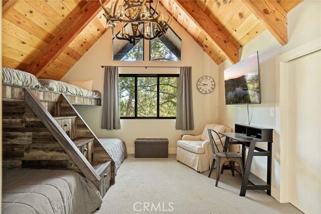 26489 Hillcrest, Lake Arrowhead, CA 92352