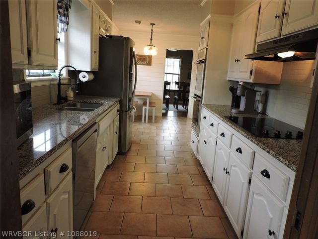 3100 S 98th Street, Fort Smith, AR 72903