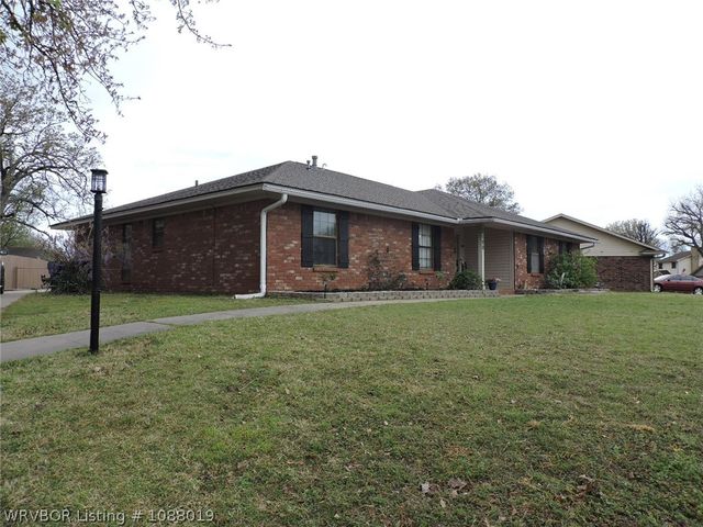 3100 S 98th Street, Fort Smith, AR 72903
