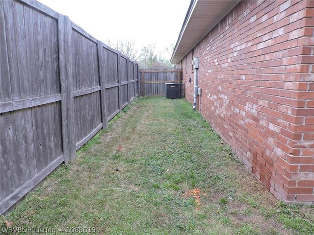 3100 S 98th Street, Fort Smith, AR 72903