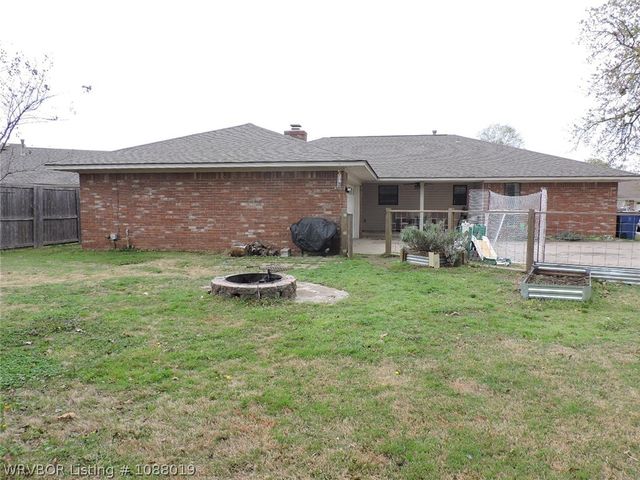 3100 S 98th Street, Fort Smith, AR 72903