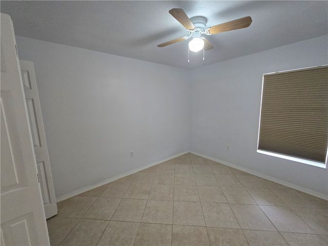 4876 30th Avenue, Vero Beach, FL 32967