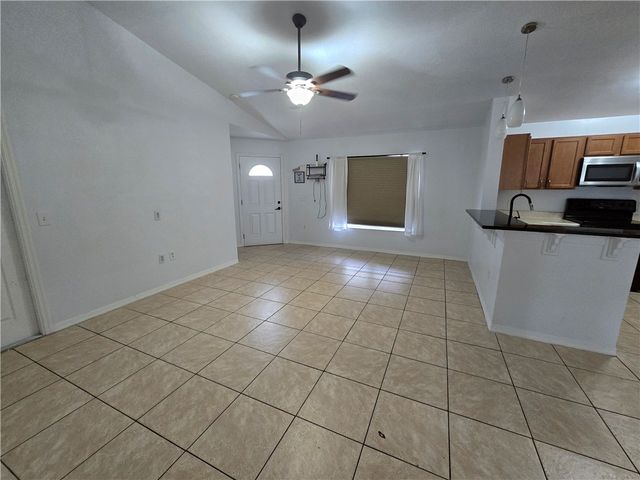 4876 30th Avenue, Vero Beach, FL 32967