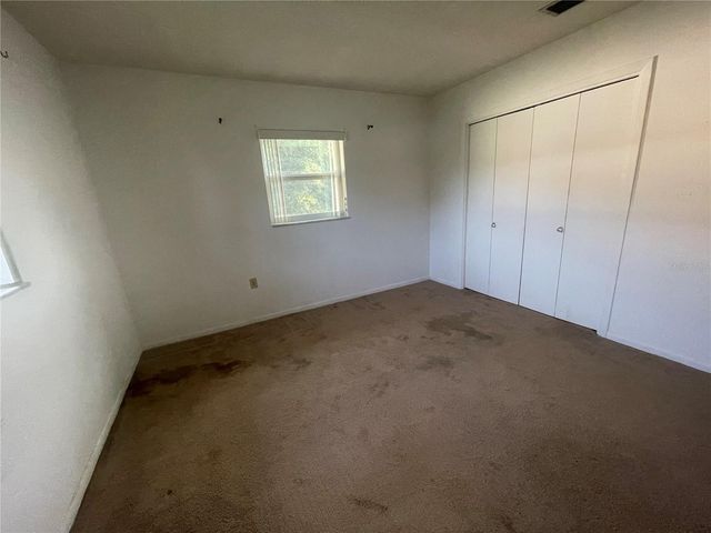 23 LONESOME PINE TRAIL, Yalaha, FL 34797