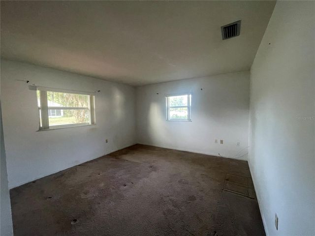 23 LONESOME PINE TRAIL, Yalaha, FL 34797