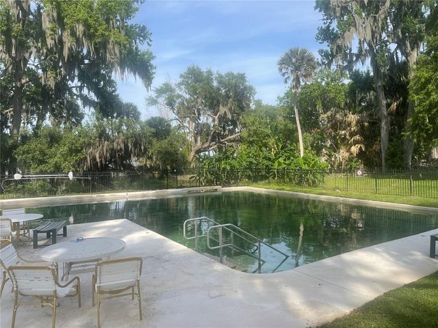 23 LONESOME PINE TRAIL, Yalaha, FL 34797