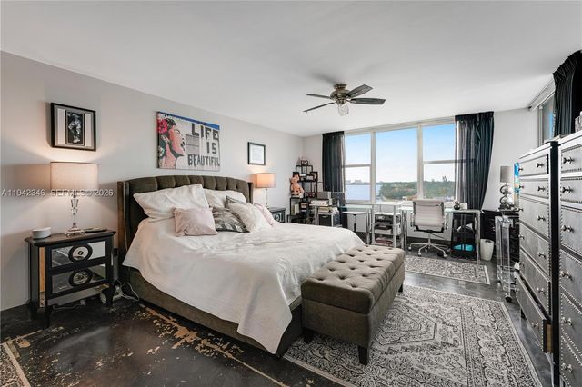 9250 W Bay Harbor Dr PH-C, Bay Harbor Islands, FL 33154