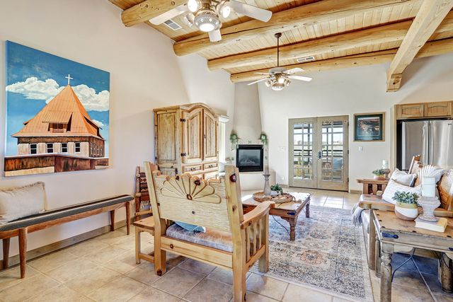 1701 Nez Perce Loop NE, Rio Rancho, NM 87144