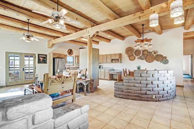 1701 Nez Perce Loop NE, Rio Rancho, NM 87144