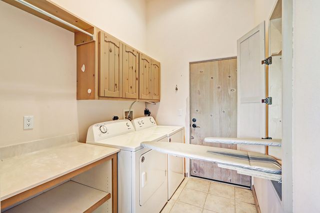 1701 Nez Perce Loop NE, Rio Rancho, NM 87144