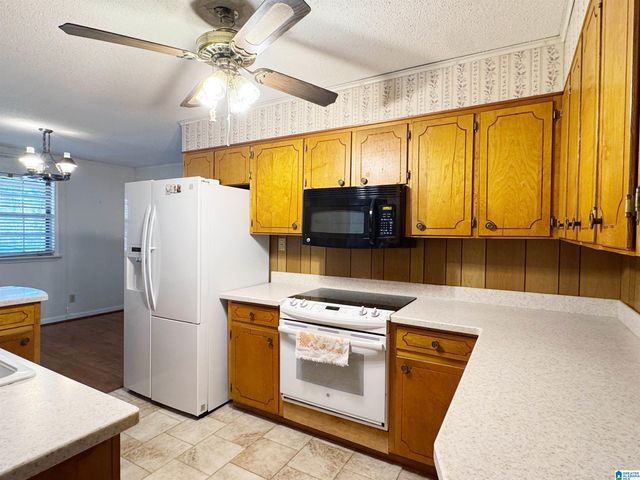 150 BRELAND STREET, Wilsonville, AL 35186