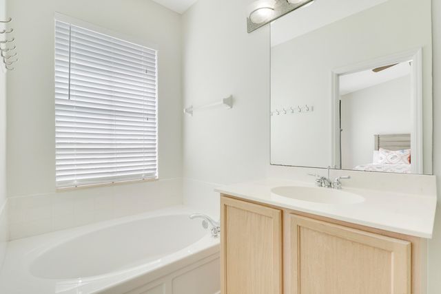 123 E Thatch Palm Circle, Jupiter, FL 33458