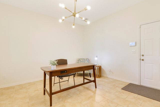 123 E Thatch Palm Circle, Jupiter, FL 33458