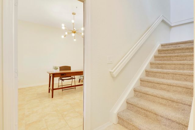 123 E Thatch Palm Circle, Jupiter, FL 33458