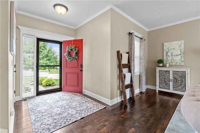 1021 SE Beatty Court, Blue Springs, MO 64014